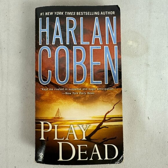 Play Dead By Harlan Coben Paperback Mystery Thriller 2010 Edition Good Condition - Picture 1 of 3
